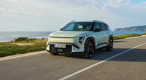 EV3: Este crossover elétrico da Kia tem cara de felino
