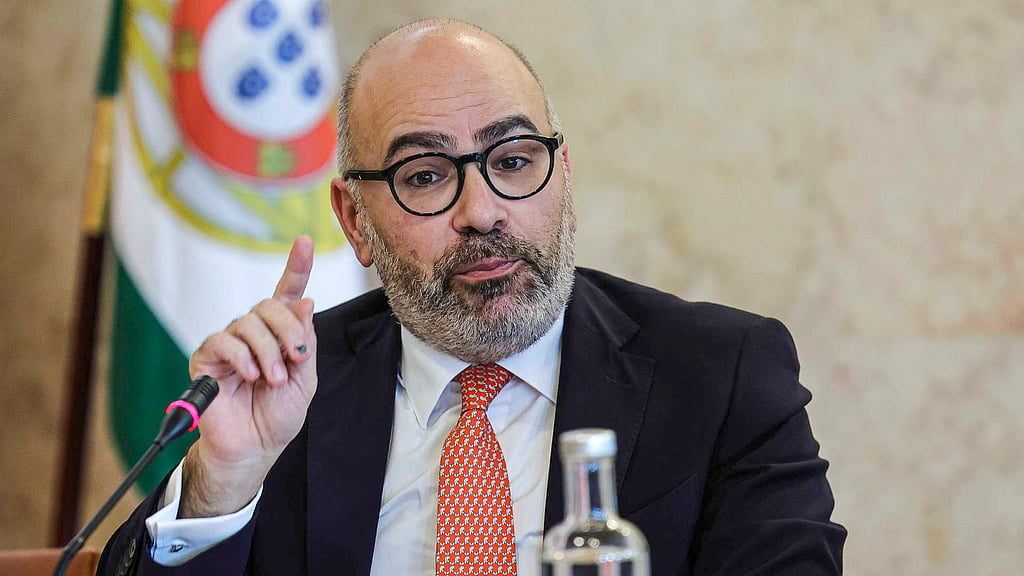Chefe de gabinete de Miguel Pinto Luz torna-se presidente do Instituto ...