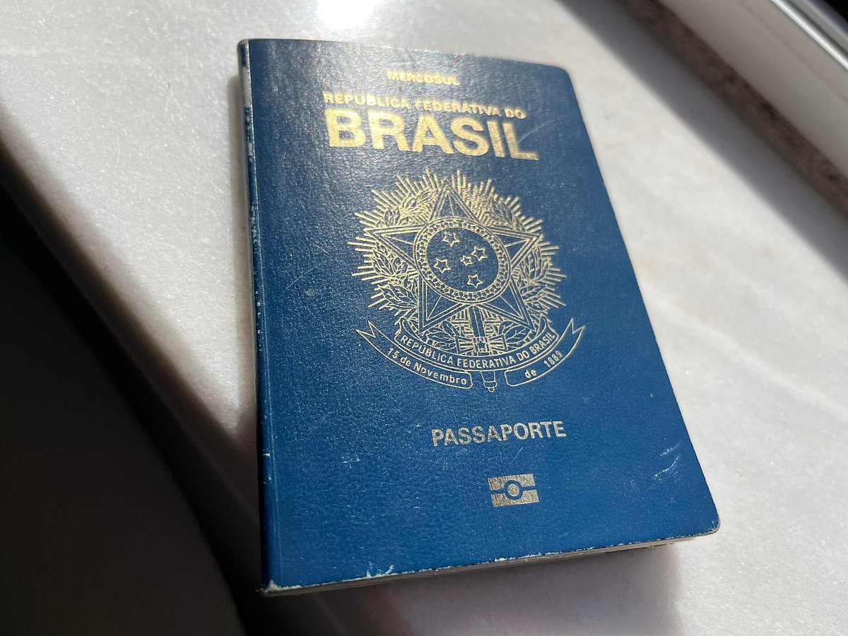 Brazilian passport fees reduced for residents abroad