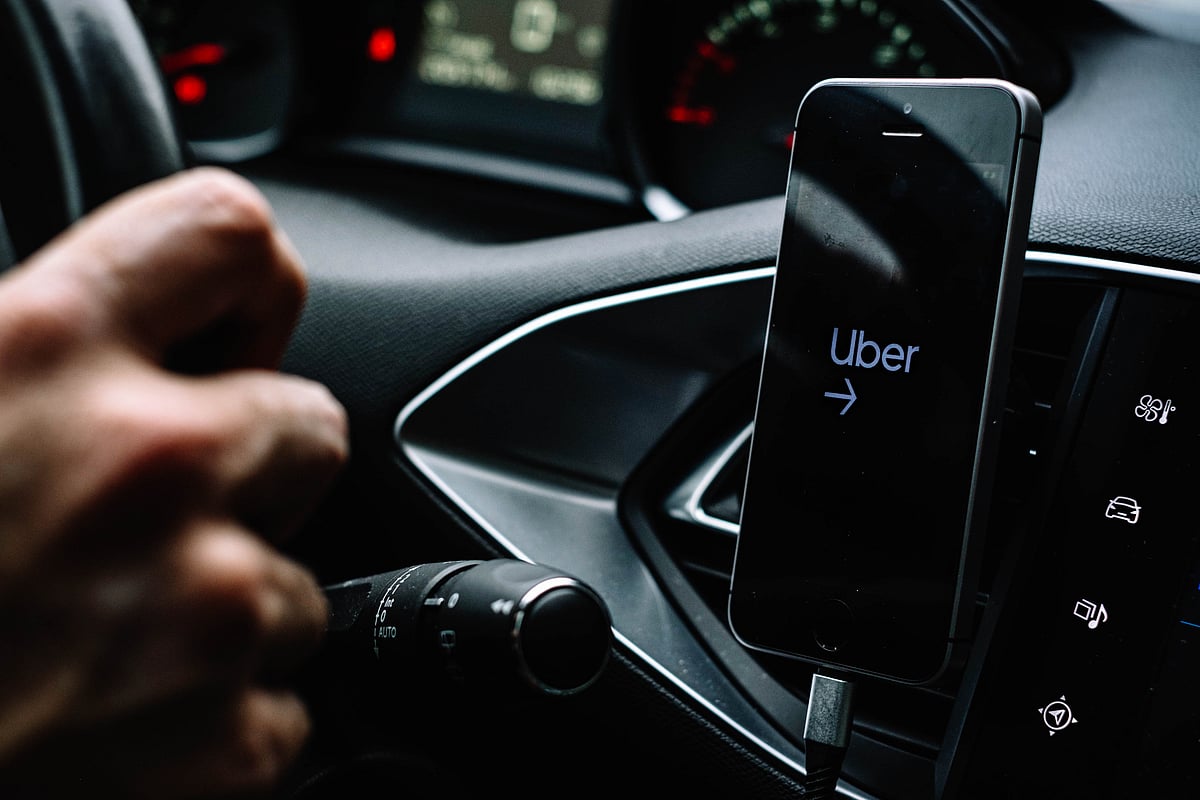 Uber vai comprar restante capital da Delivery Hero por cerca de 12 mil milhões