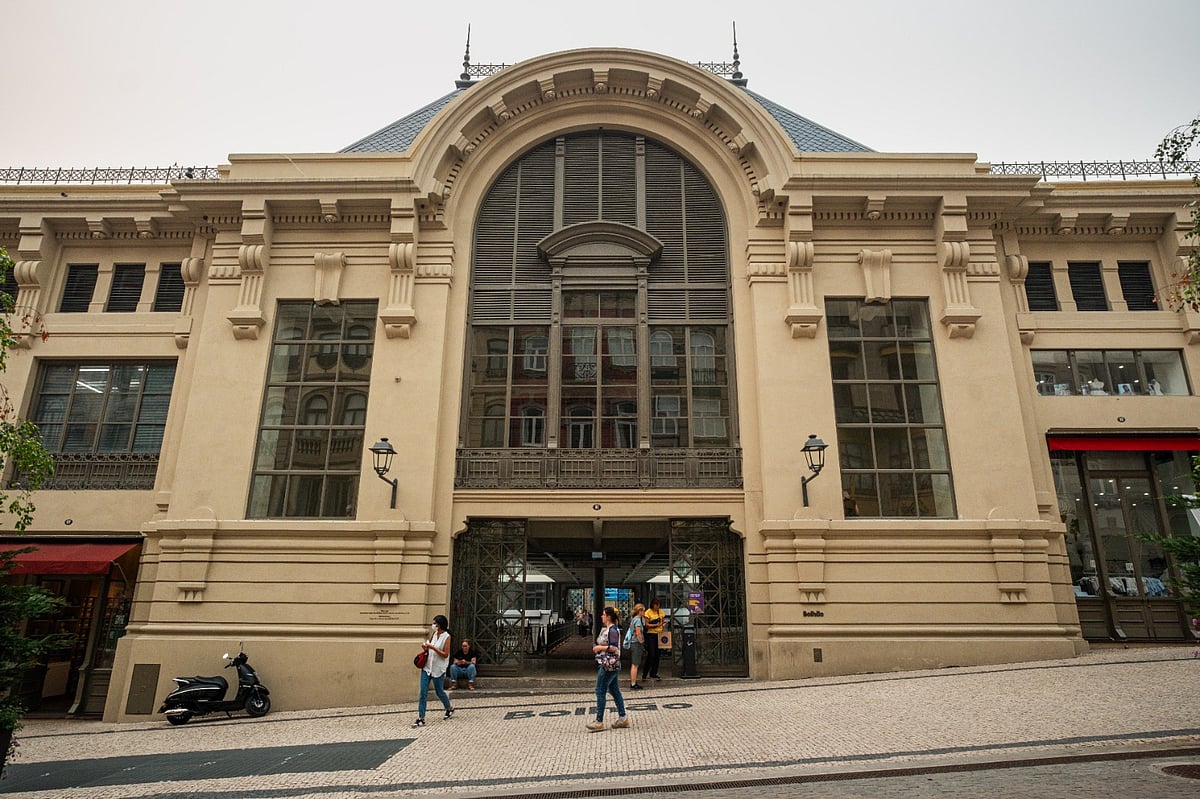 Traders' association takes Bolhão public auction to court