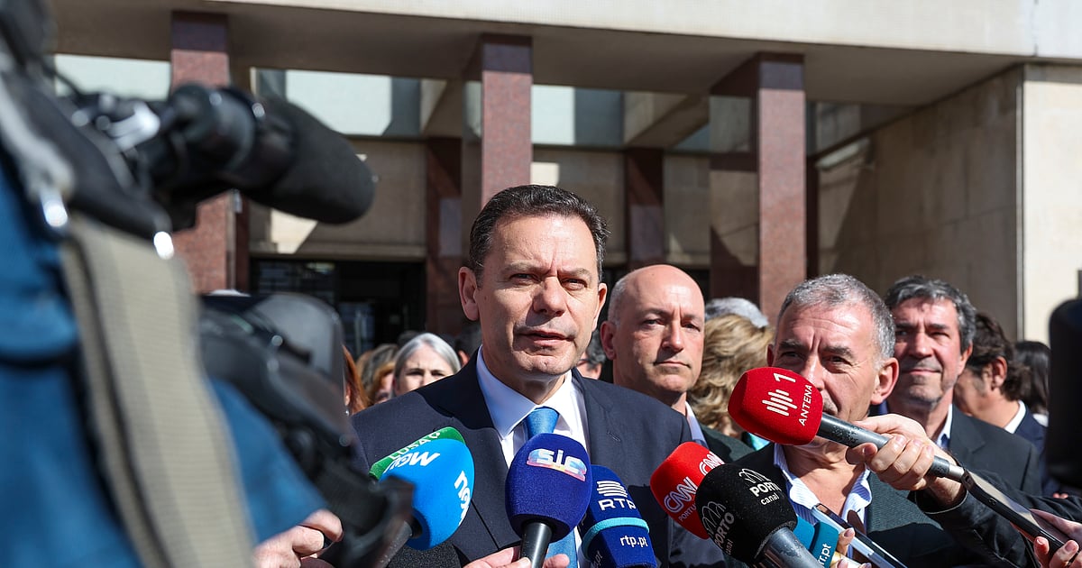 Montenegro Reconhece Desafios na Saúde, Mas Assinala Melhoria Significativa em Relação ao Ano Passado