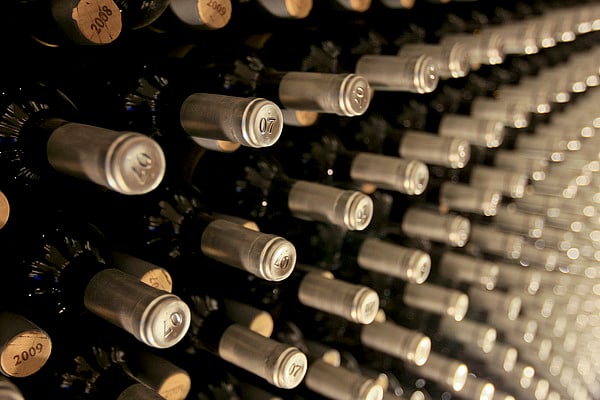 Excedente de vinho equivale a três anos de consumo global