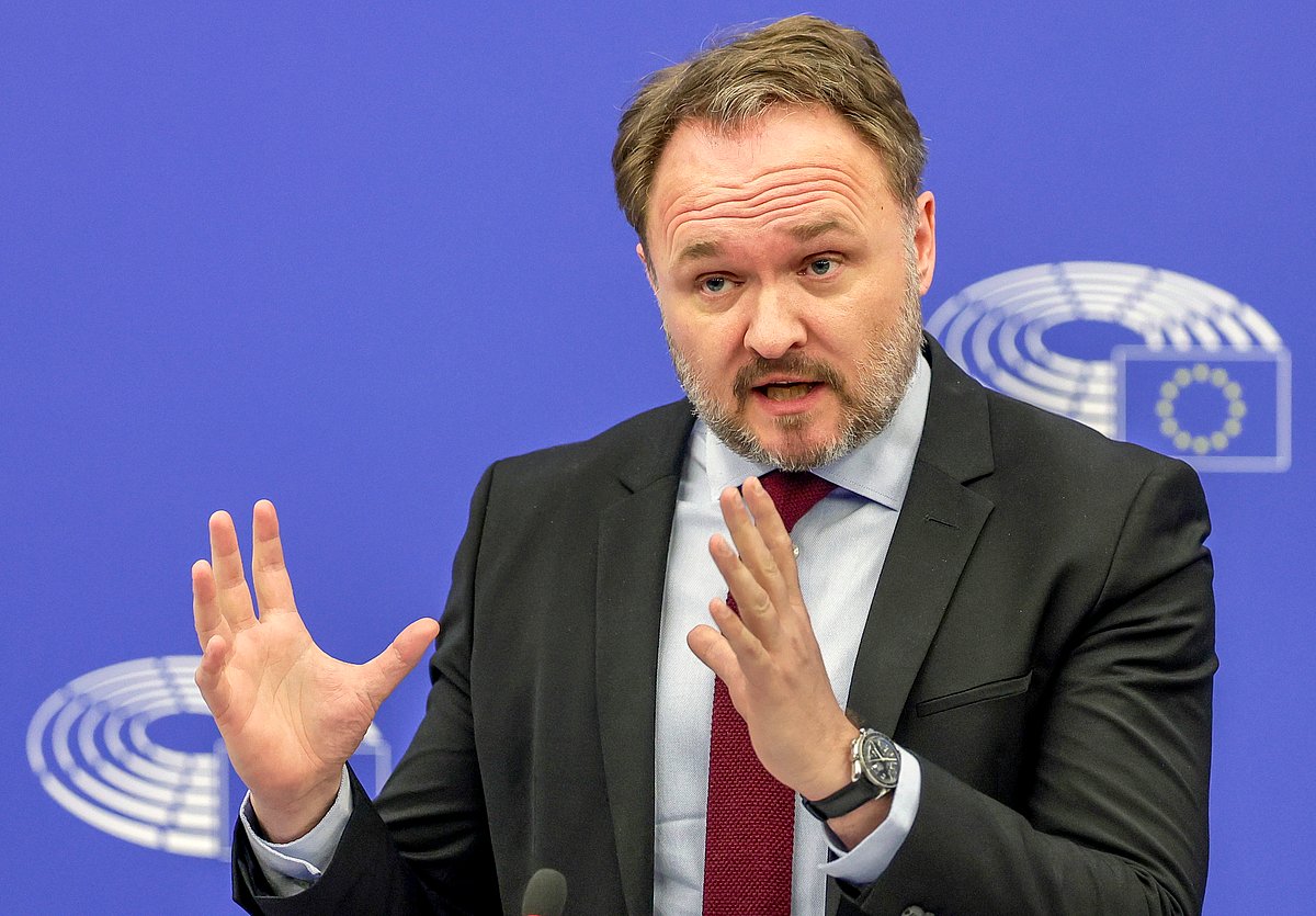 EU prepares for potential fuel shortages