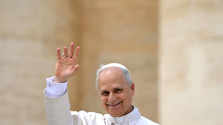 Missa de Corpus Christi em Madrid reúne mais de 1,2 milhões de fiéis ...