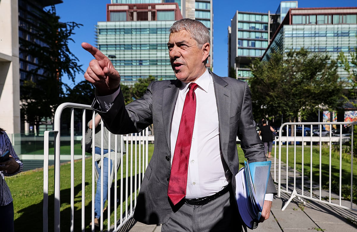 Marquês. Court schedules 20 sessions to hear recordings and allow time for the defence without halting the trial