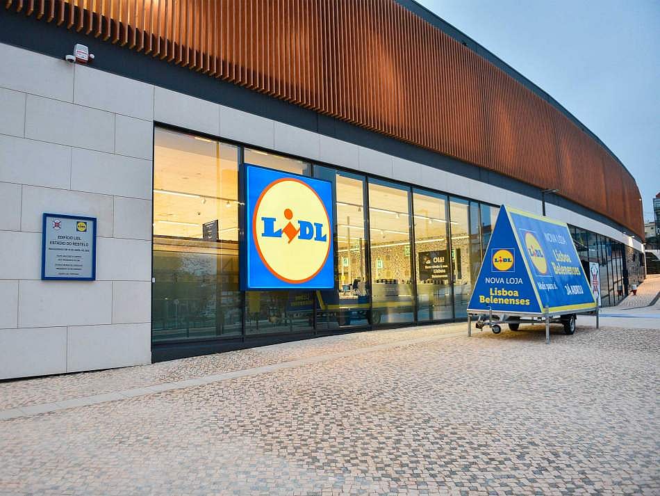Lidl alerta para risco de alergia e recolhe gelado de pistácio e chocolate