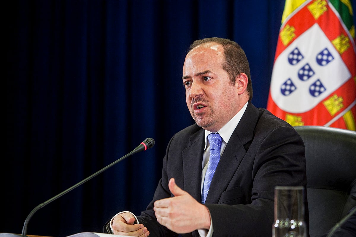 Parliament approves hearing for Bank of Portugal Governor regarding Centeno's retirement