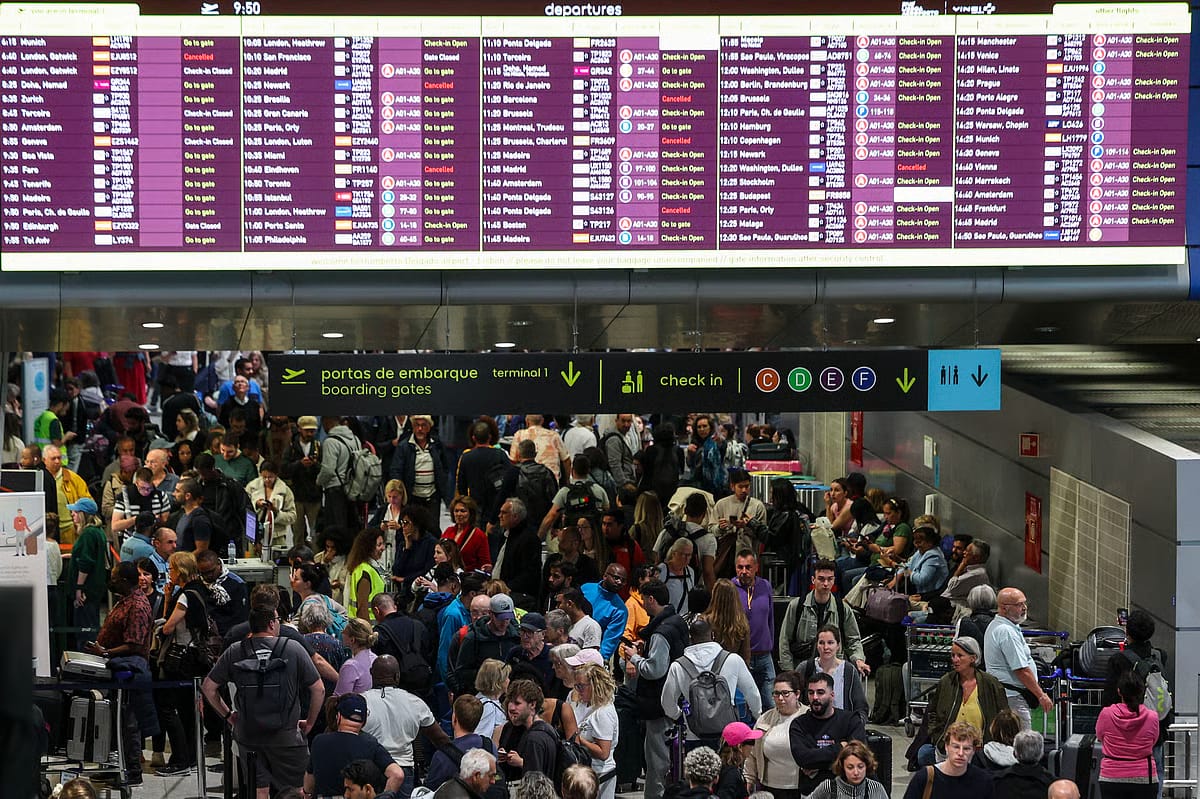European Union airports expect two-hour queues at border control during Easter week