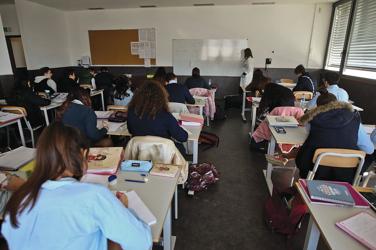 Government wants teaching career with trial period and exceptional hiring regime