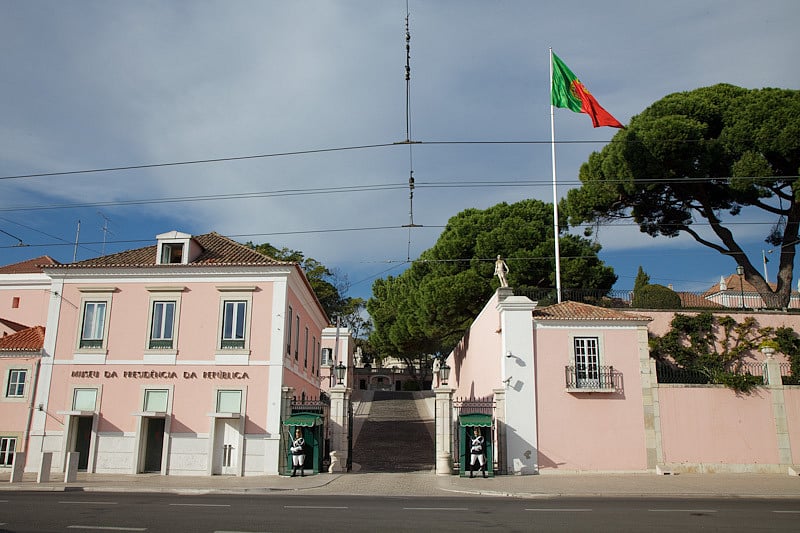 Open gardens, guided tours and a concert by Agir & Paulo de Carvalho in the Belém Palace's 25th of April programme