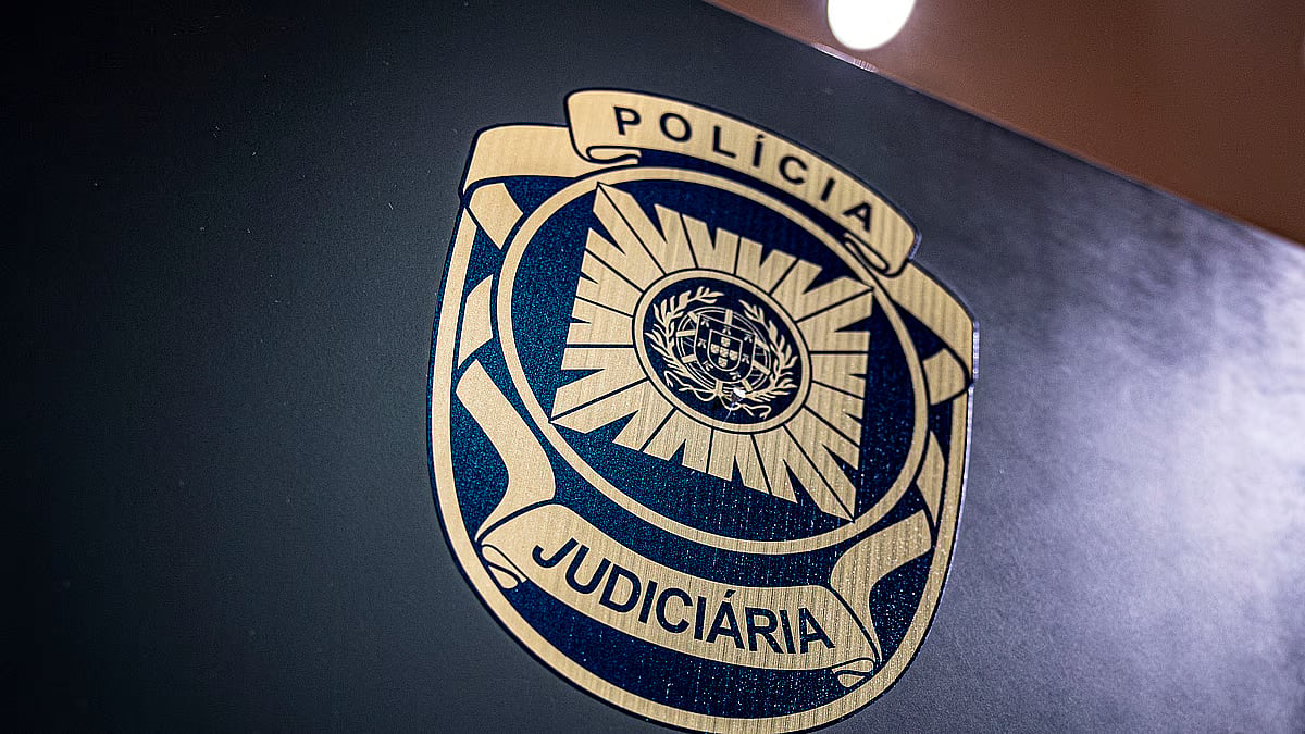 Polícia Judiciária detém dois suspeitos de atearem incêndios em Chaves e Barcelos