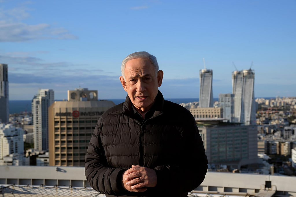 Israel bombardeada. Netanyahu assume ser 