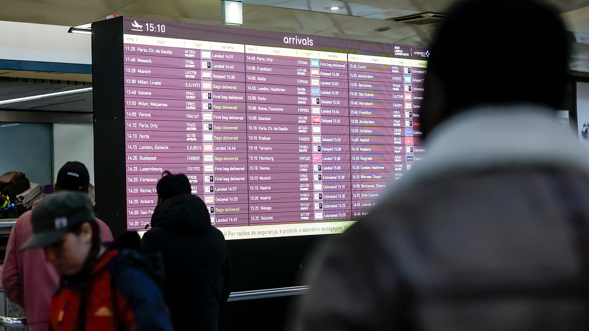 Hearing room for migrants barred at the airport ready "by summer"