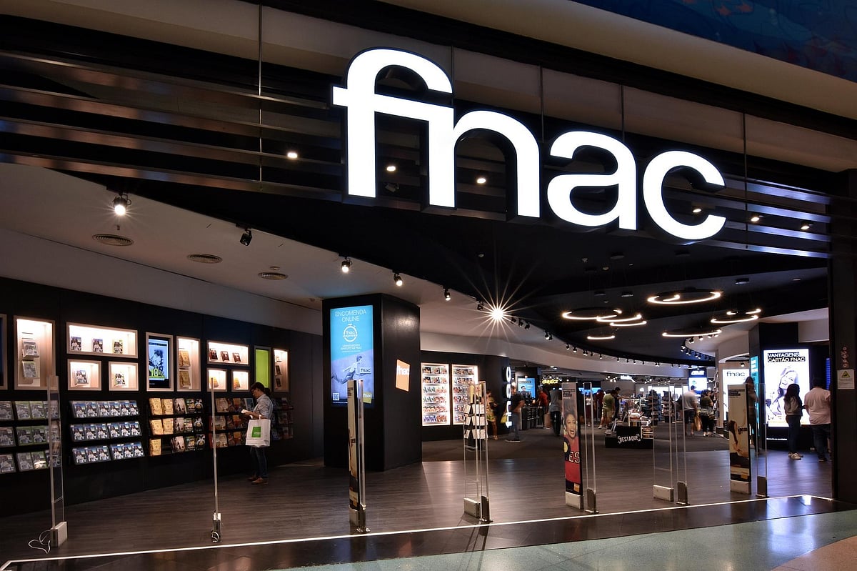 FNAC Group approves takeover bid from owner of the largest Czech football club