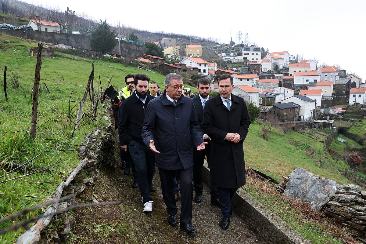 Seguro's presidency begins in fire-ravaged land with a call for more support