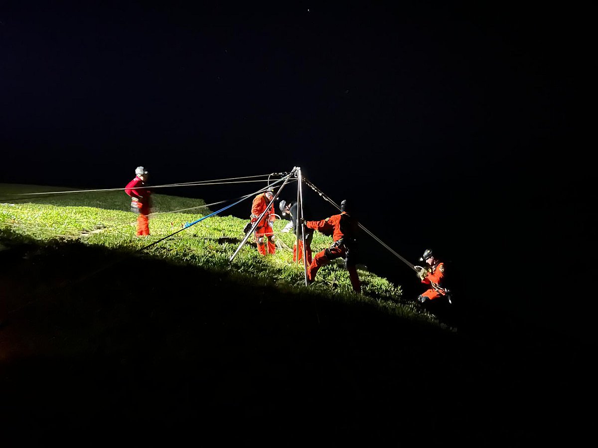 Man dies after fall while paragliding in Sesimbra