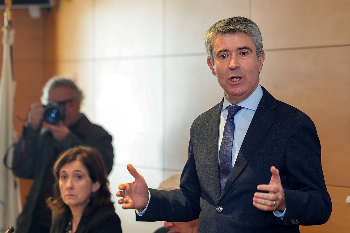 José Luís Carneiro acknowledges that his 96% re-election result brings 'special responsibilities'