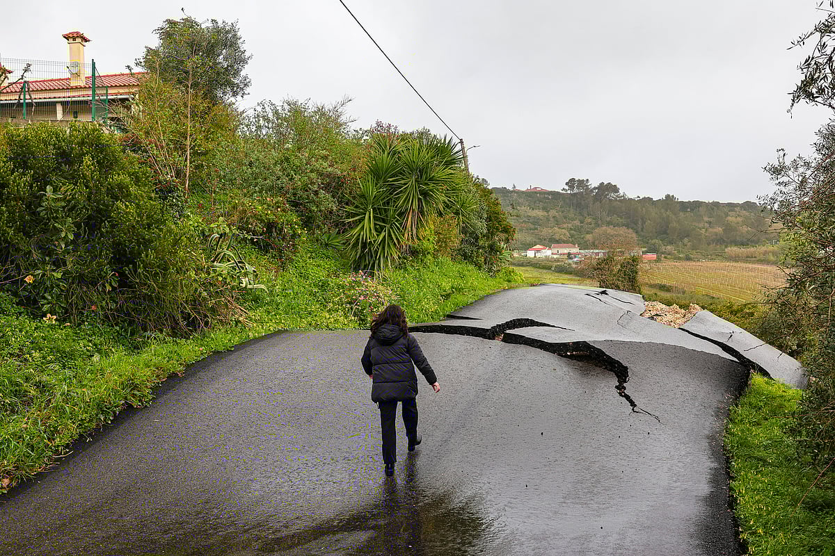 Government says 34 roads remain closed out of 346 blocked by storms