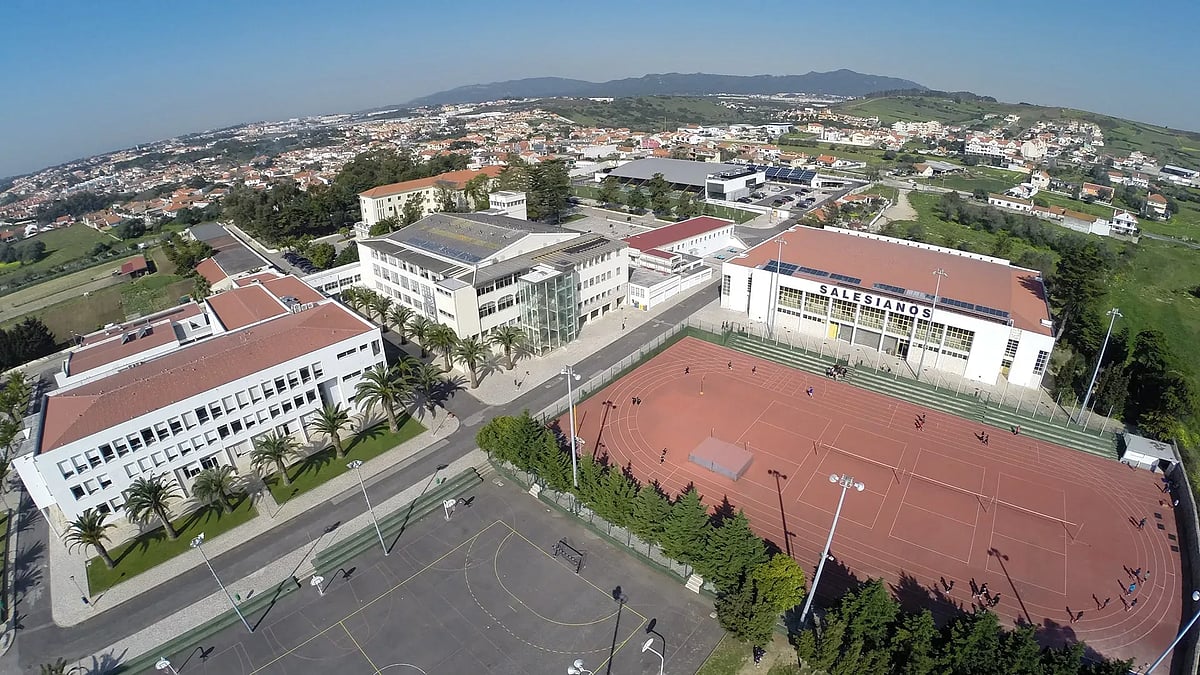 Different menus for those who pay and those who do not. Salesianos says changing the meal system depends on the Ministry