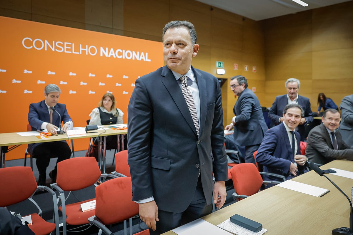 Transparency entity awaits Constitutional Court ruling to disclose Spinumviva clients. Decision will apply to identical cases