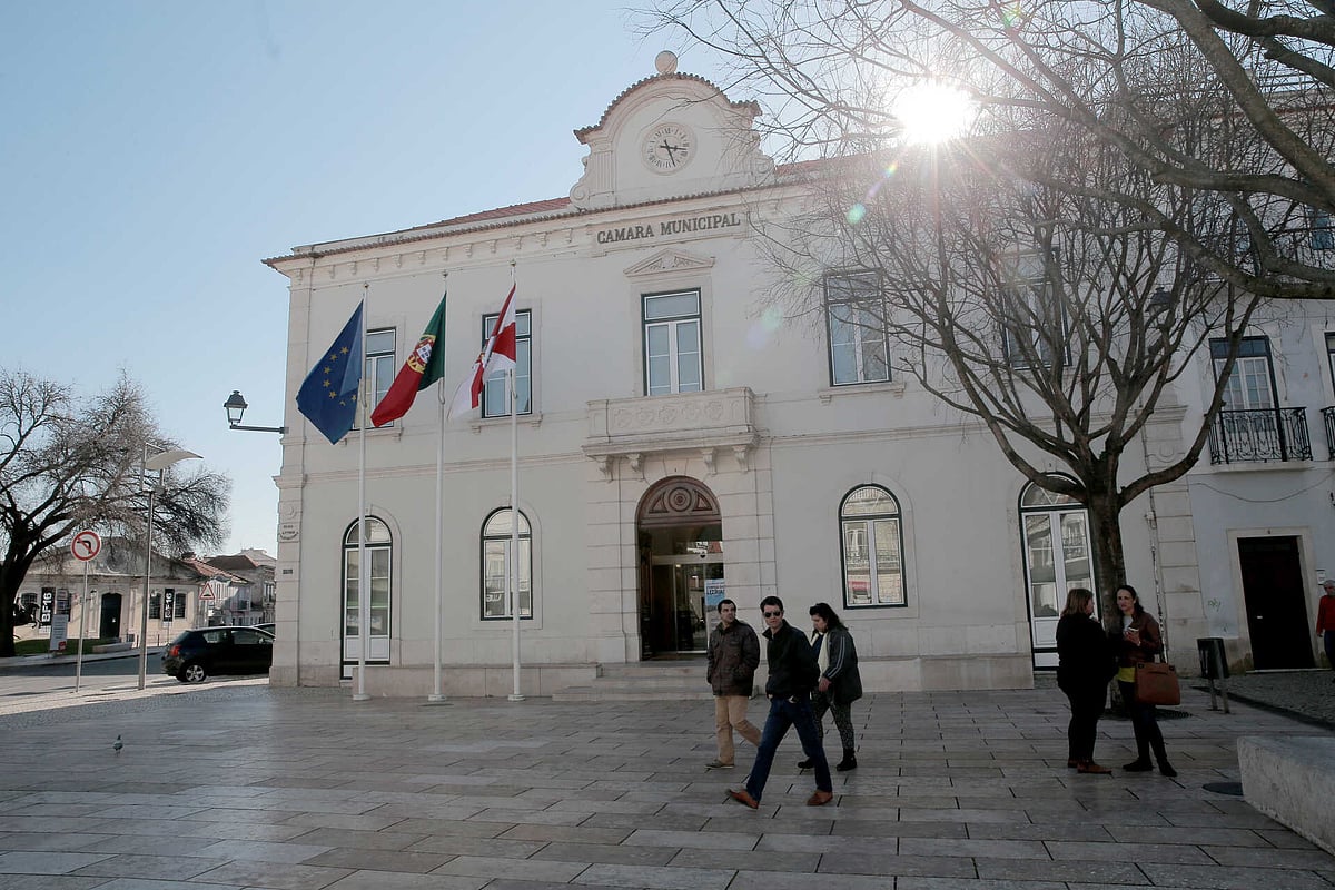 Fourteen mayors from the Greater Lisbon area coordinate a joint fight against the closure of emergency services