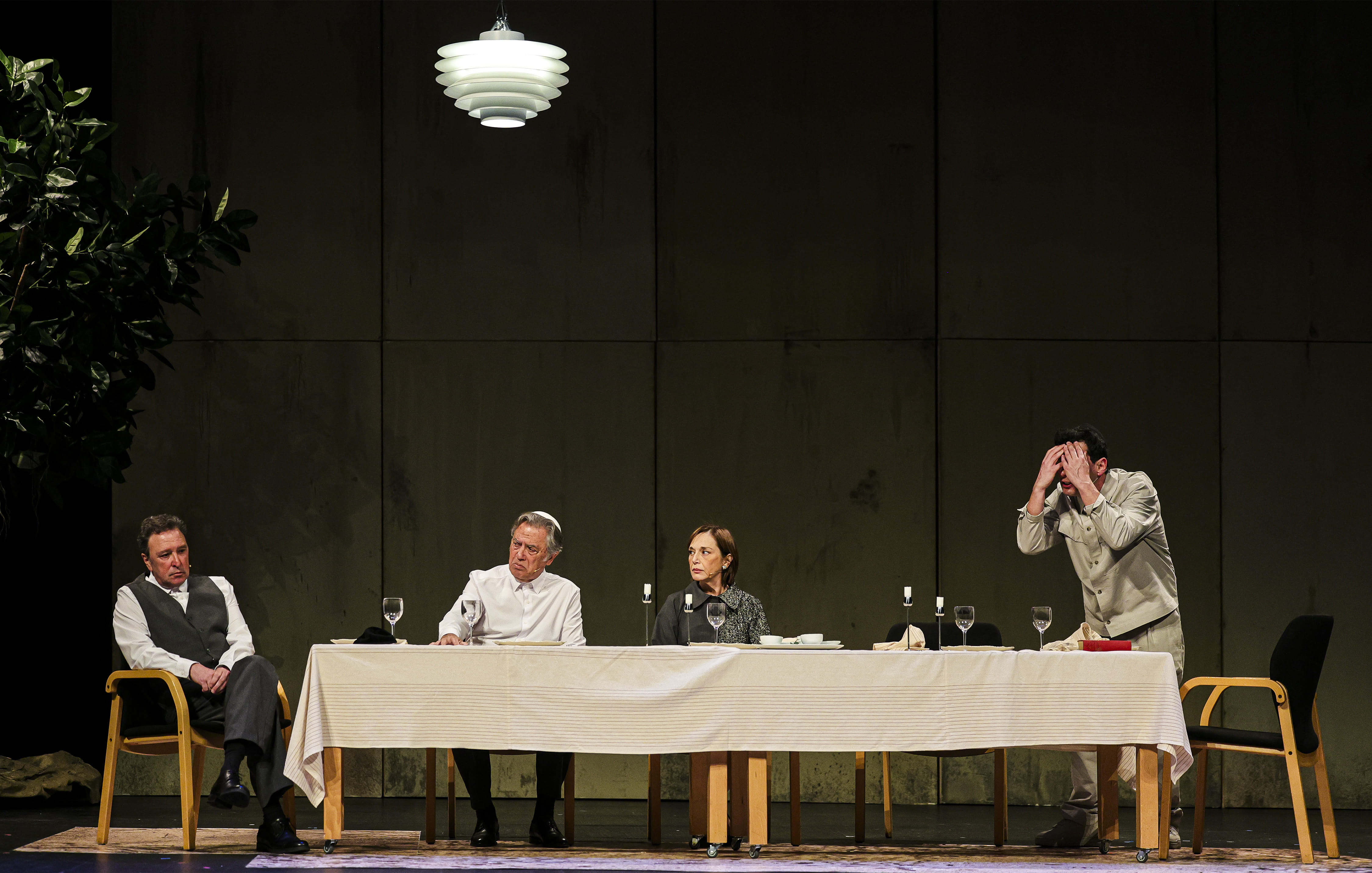 'All Birds': The conflict between Jews and Arabs inside and outside the home