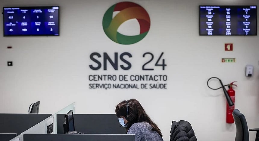 SNS 24 psychological helpline handles nearly half a million calls