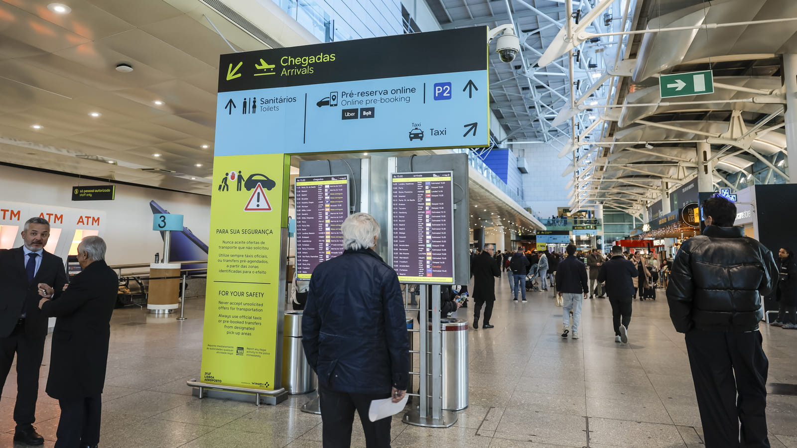 Easter serves as a test for the new border control system at Lisbon Airport