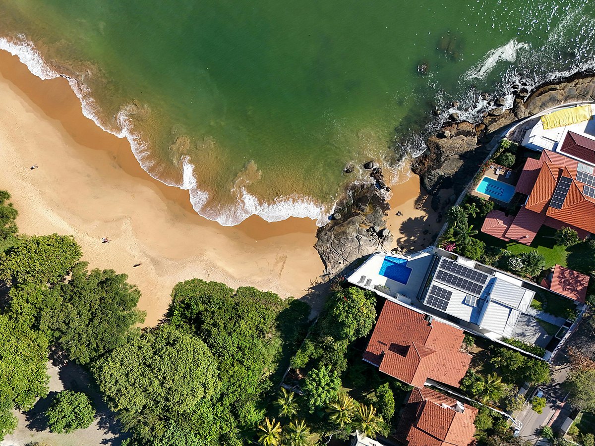 Coastal demand accelerates by over 140%, reshaping the real estate market