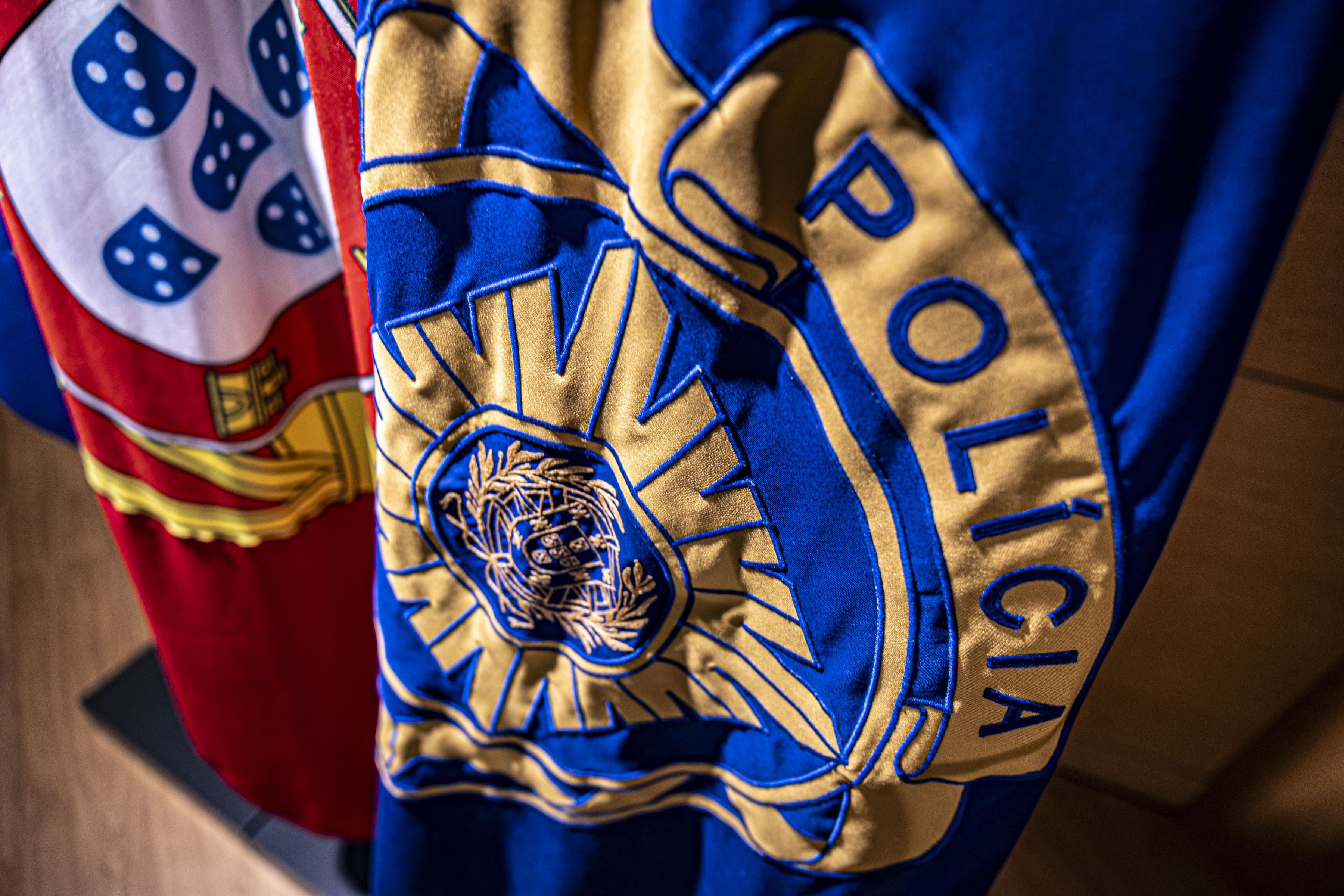 PCC member seeks international protection to avoid returning to Brazil. Court denies request