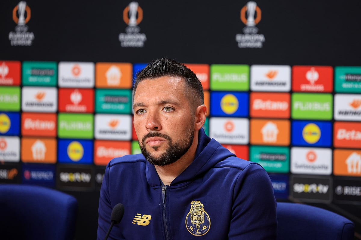 Farioli quer o FC Porto ligado nos "45 dias que restam" da época