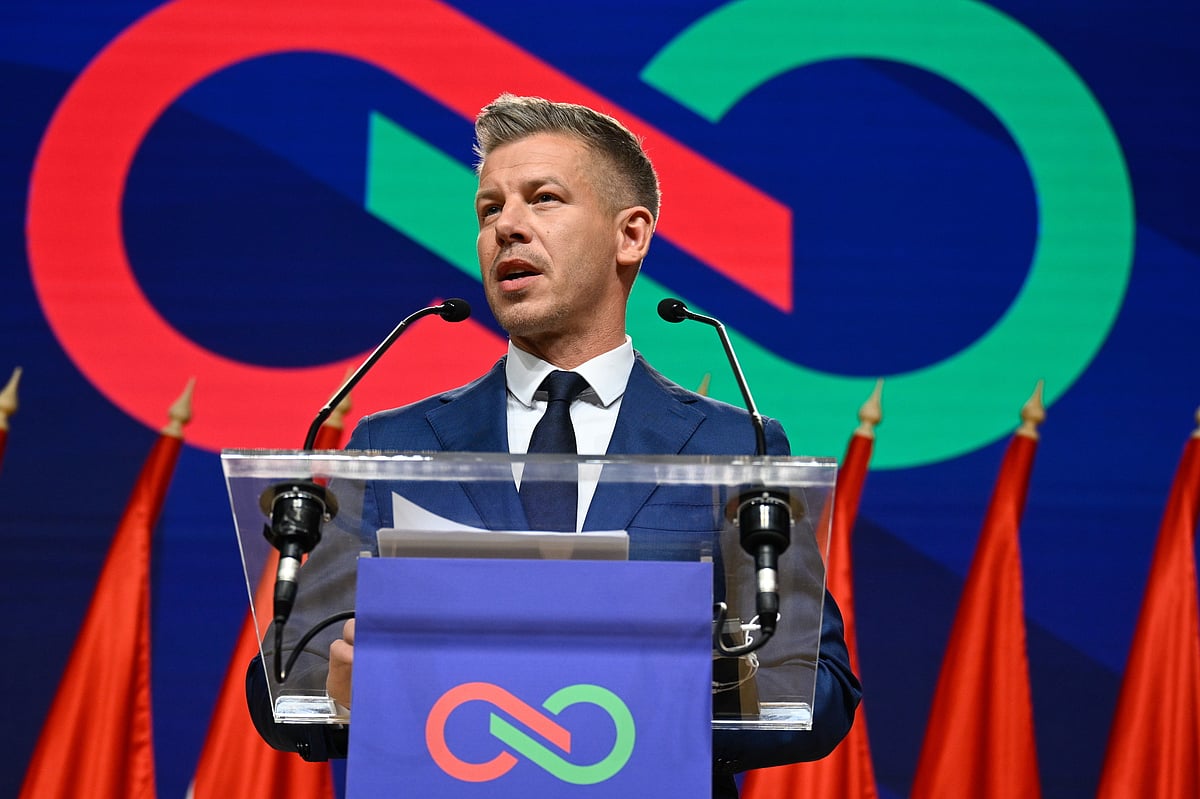 "We do not support a fast track for Ukraine's EU accession," warns Péter Magyar