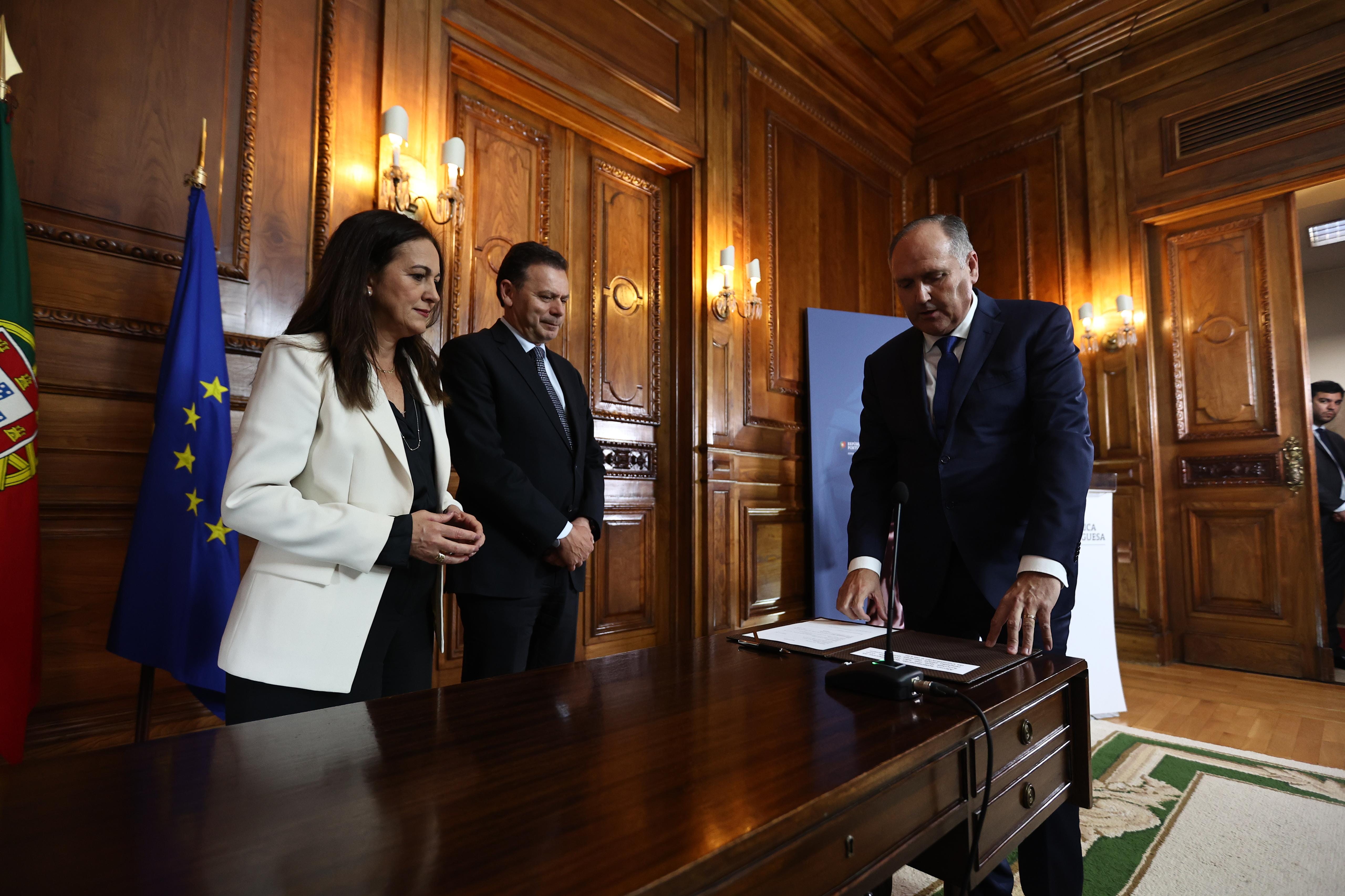 "Enthusiasm and team spirit". Carlos Cabreiro takes office as national director of the PJ