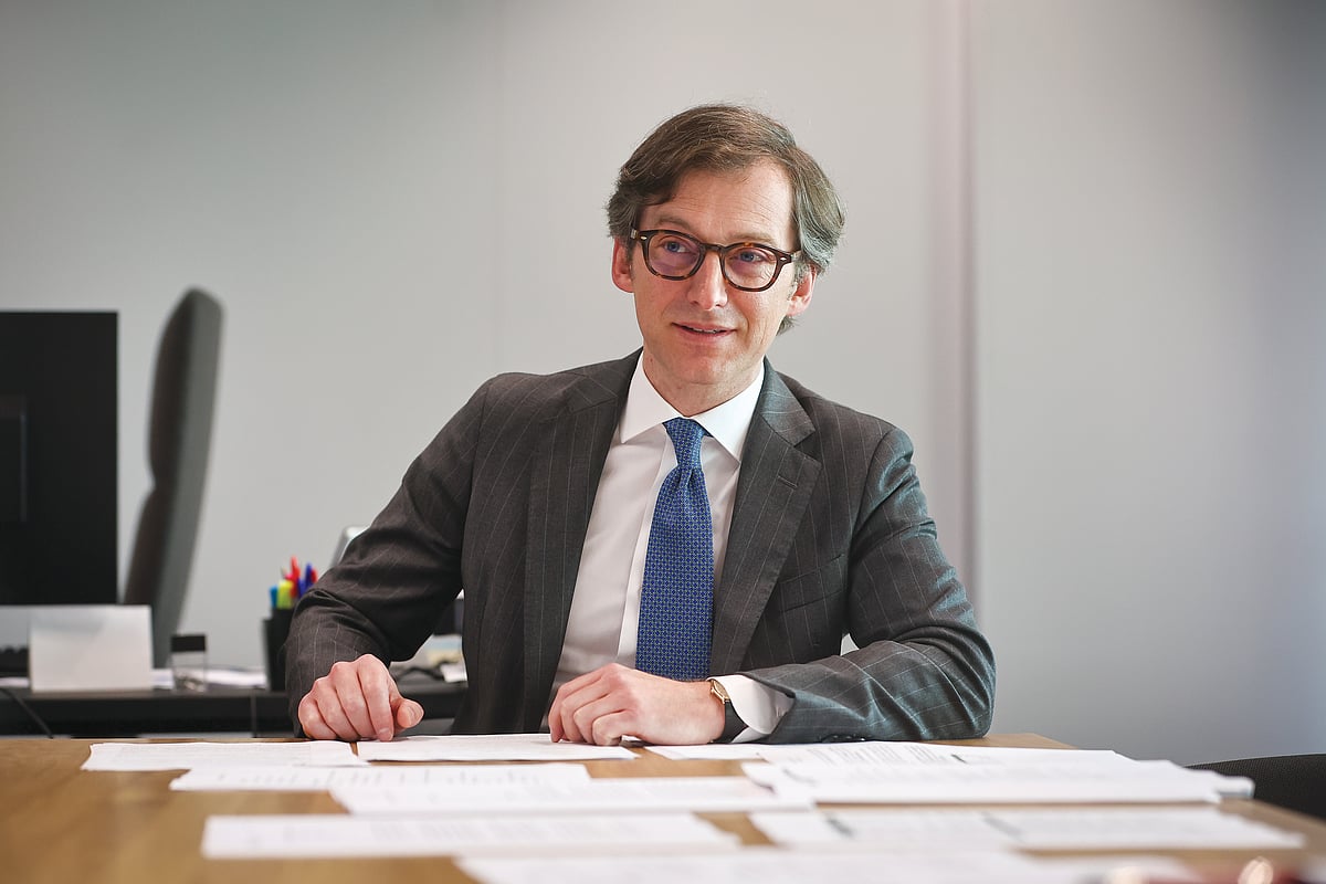 Government reports progress on immigration case backlog