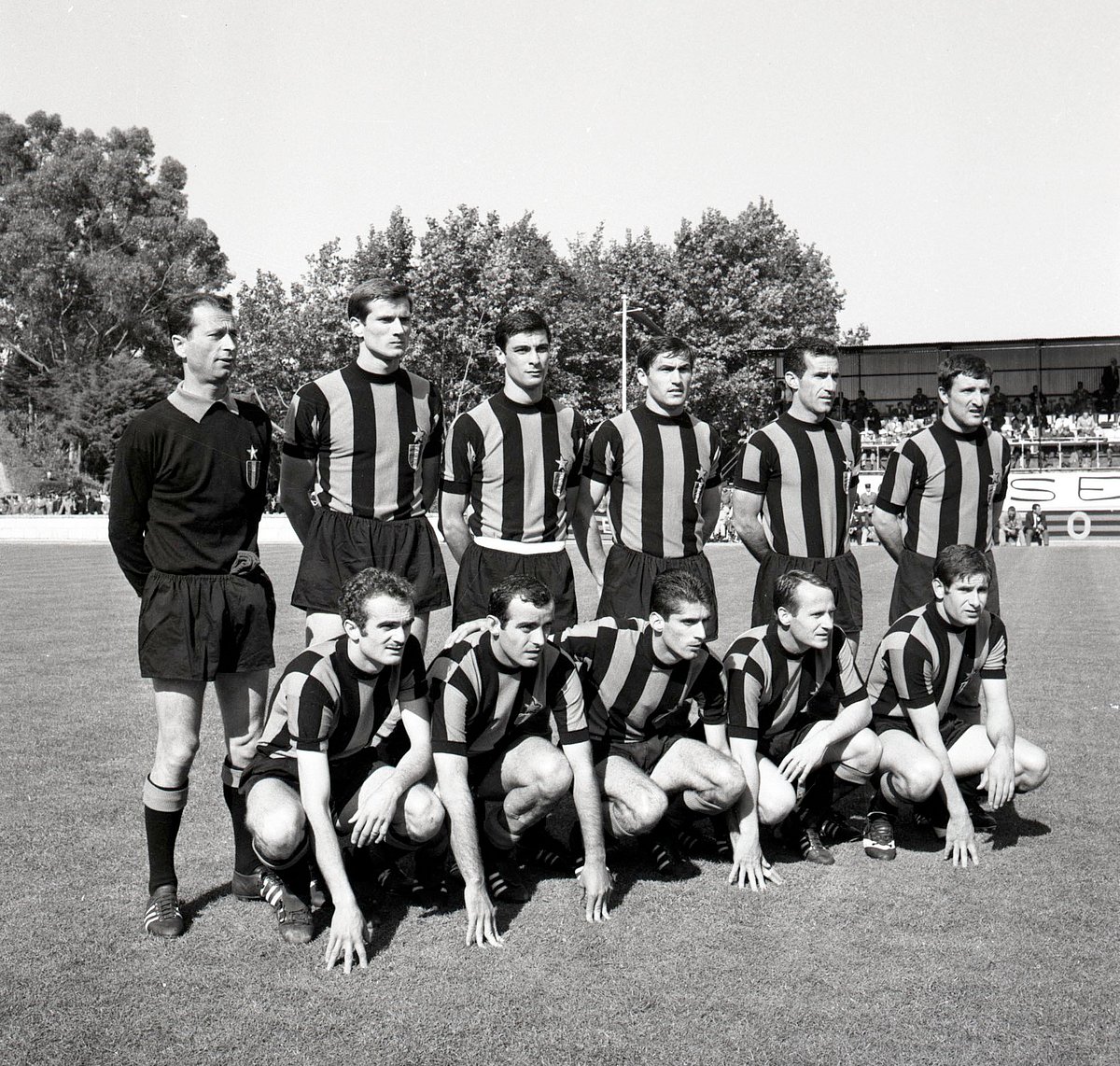 Arquivo dn 1967. A vitória no jamor que imortalizou os “leões de lisboa” 2026 452092his6479 arquivo dn é, ainda hoje, a mais gloriosa conquista internacional do celtic de glasgow e objeto de romarias anuais de adeptos... Iustitia. Bg 1967. A vitória no jamor que imortalizou os “leões de lisboa” 2026 2026-05-03 15:02:29 justiça - iustitia. Bg arquivo dn