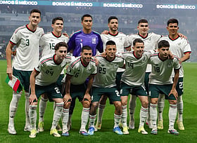 11x11 federação do méxico ameaça excluir jogadores que falhem concentração para o mundial 2026 66042484115121841436056393674866548078126704n 11x11 a federação mexicana de futebol lançou um ultimato aos primeiros 12 jogadores convocados para o estágio de... Iustitia. Bg federação do méxico ameaça excluir jogadores que falhem concentração para o mundial 2026 2026-05-06 21:48:27 justiça - iustitia. Bg 11x11