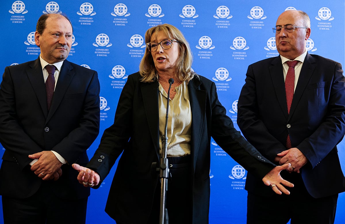 Minister of Labour guarantees there is a legal basis for the CGA to request the return of funds