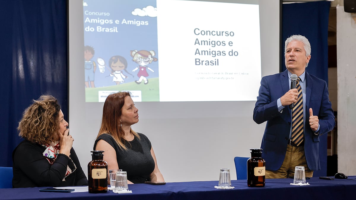 "Friends of Brazil" competition receives over 100 entries