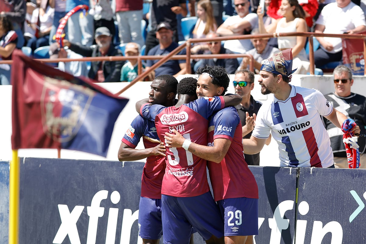 Casa Pia and Torreense, with the Cup in between, to contest I Liga spot on May 20 and 28
