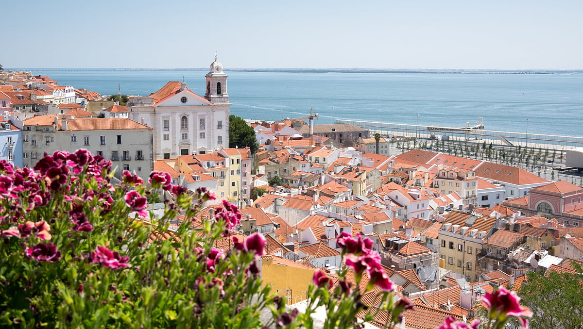 Ask the Lawyer: Is it possible to work in Portugal without a residence permit?