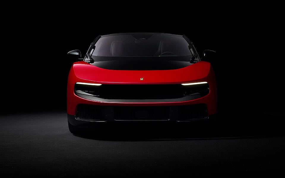 Ferrari esgota quota do Luce para 2026 dois meses após o lançamento