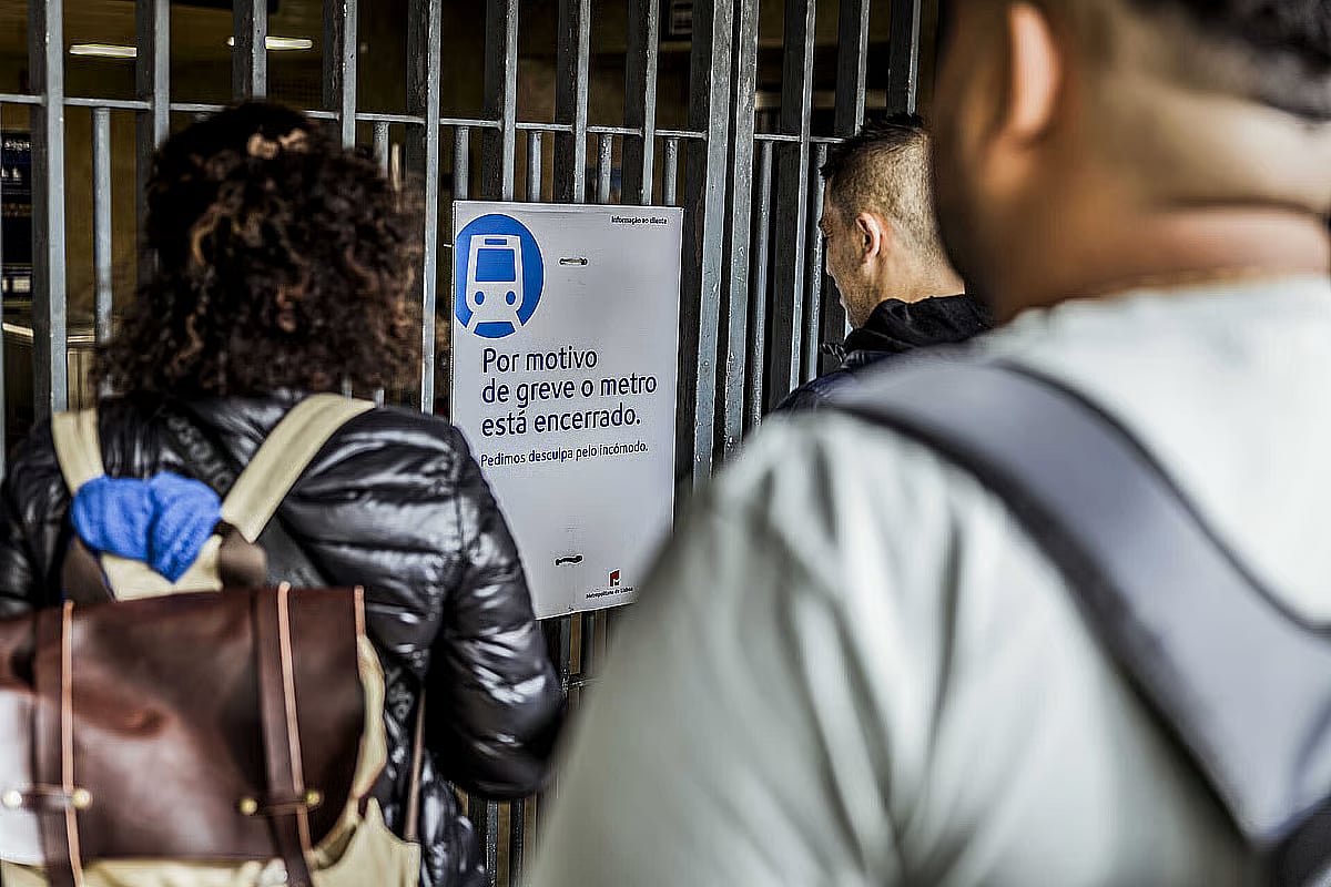 General strike: Lisbon Metro to suspend service from 11:00 pm on Tuesday