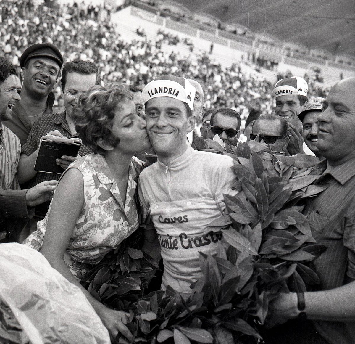 1967. The historic triumph, the artist's kiss and a glorious farewell