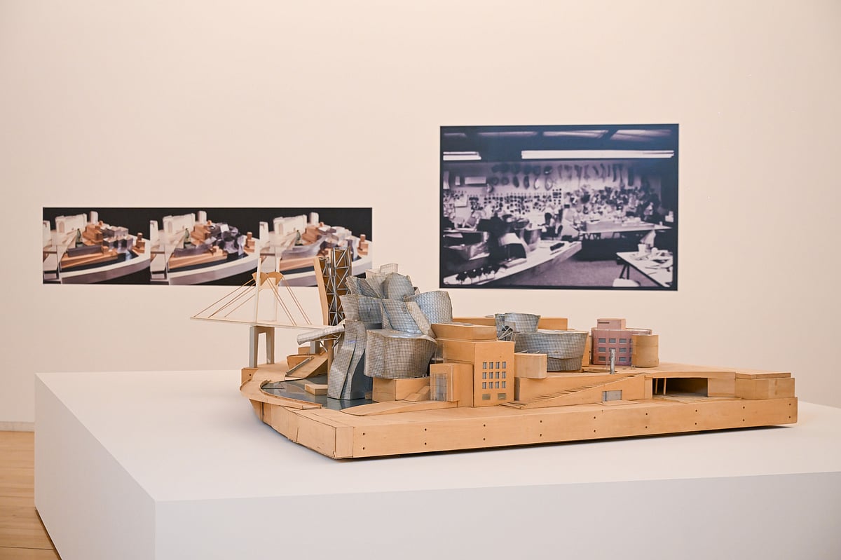 Gehry retrospective at Serralves showcases 19 projects, including the Parque Mayer design that never saw the light of day