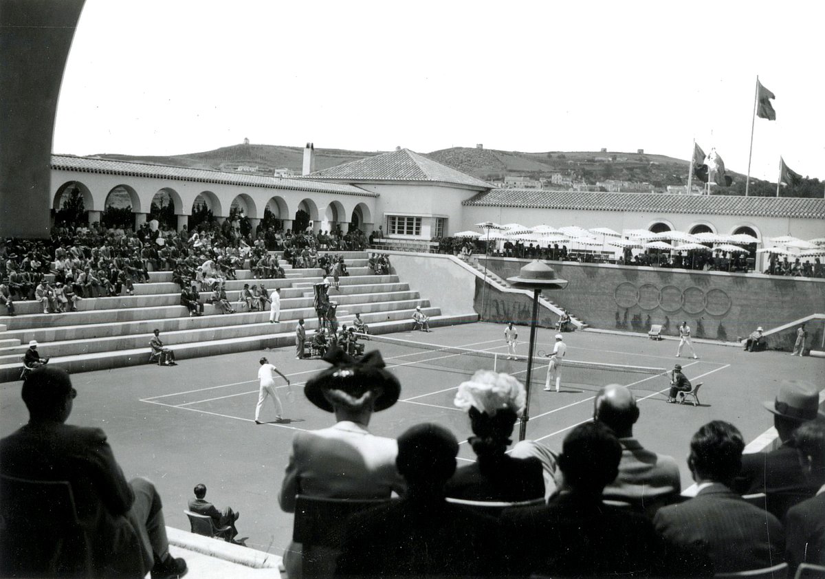1945. Centro de Ténis foi reforço de luxo para Estádio Nacional