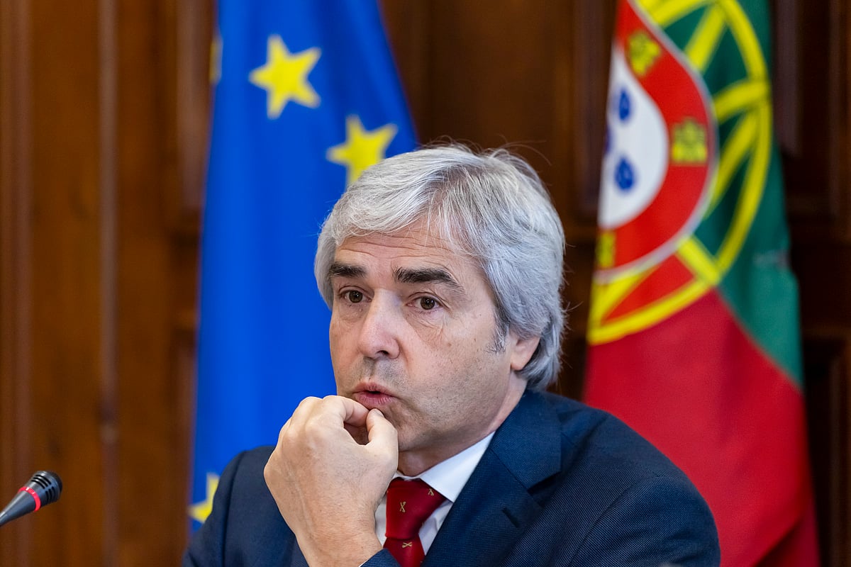 Nuno Melo admite avaliar adesão à constelação de satélites da NATO