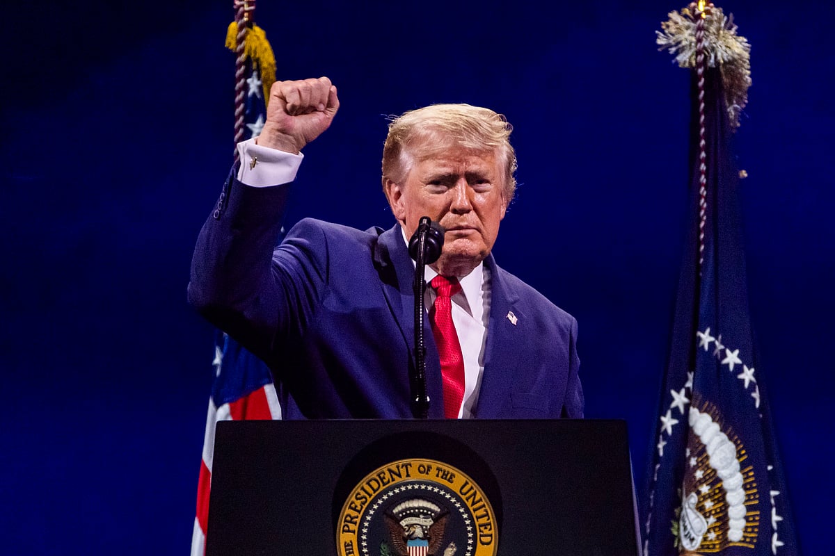 "Não queremos comunistas." Trump desafia tempestade e faz do anticomunismo a bandeira dos 250 anos dos EUA