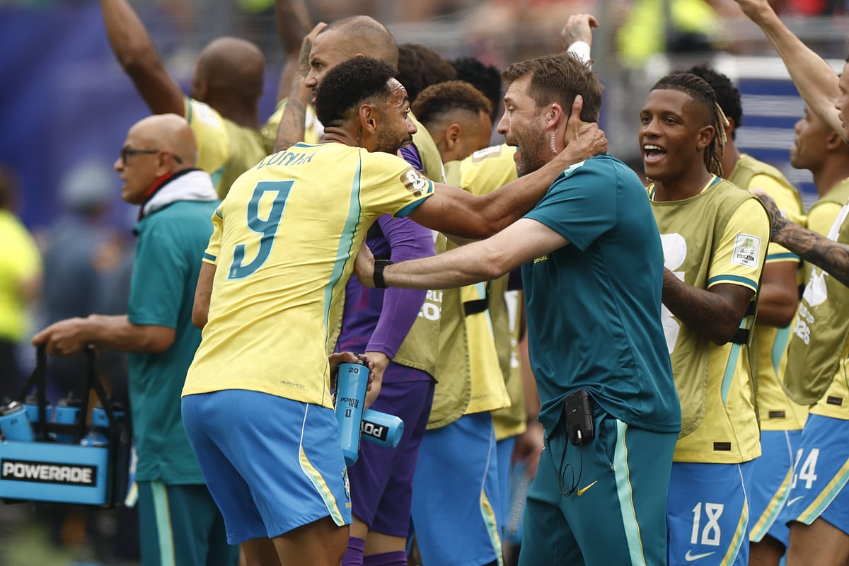 Desporto noruega vence o brasil e conquista vaga nos 'quartos' do mundial 2026 doc. 20260705. 47411798. 13089701 1 desporto o brasil perdeu para a noruega e está fora do mundial 2026. Em jogo esta noite, 05 de julho, os noruegueses venceram... Iustitia. Bg noruega vence o brasil e conquista vaga nos 'quartos' do mundial 2026 2026-07-05 22:19:42 justiça - iustitia. Bg desporto