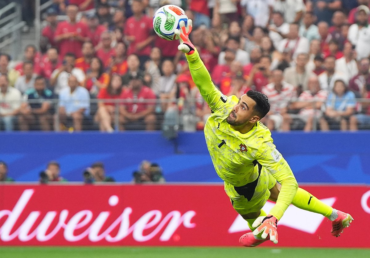 Fim do jogo. Portugal perde com Espanha (0-1) e sai do Mundial